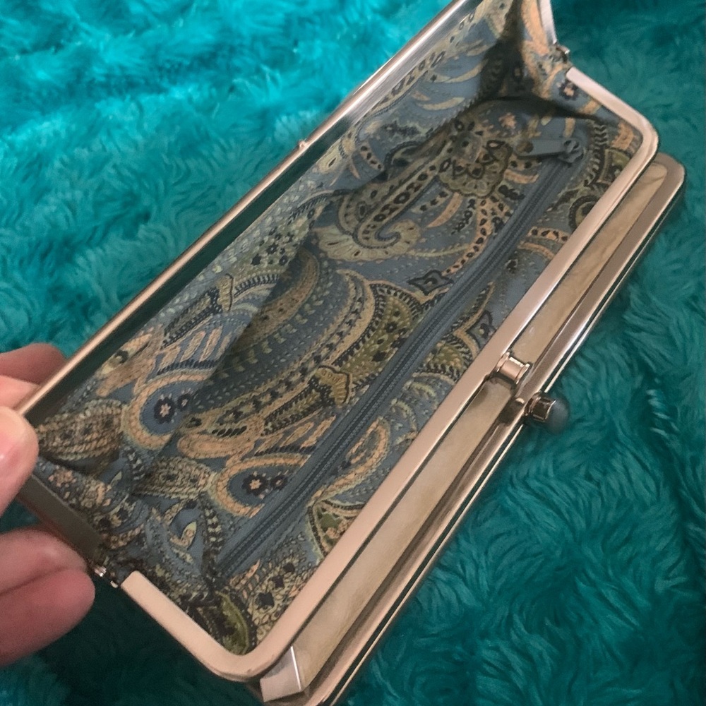 HOBO Lauren Clutch Wallet